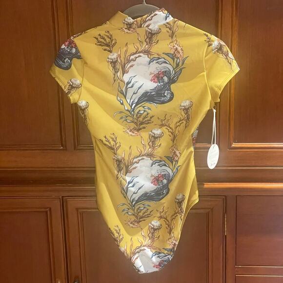 NWT! OLIVE Surf The Bri One Piece Meduse Swimsuit - XS - Picture 13 of 14